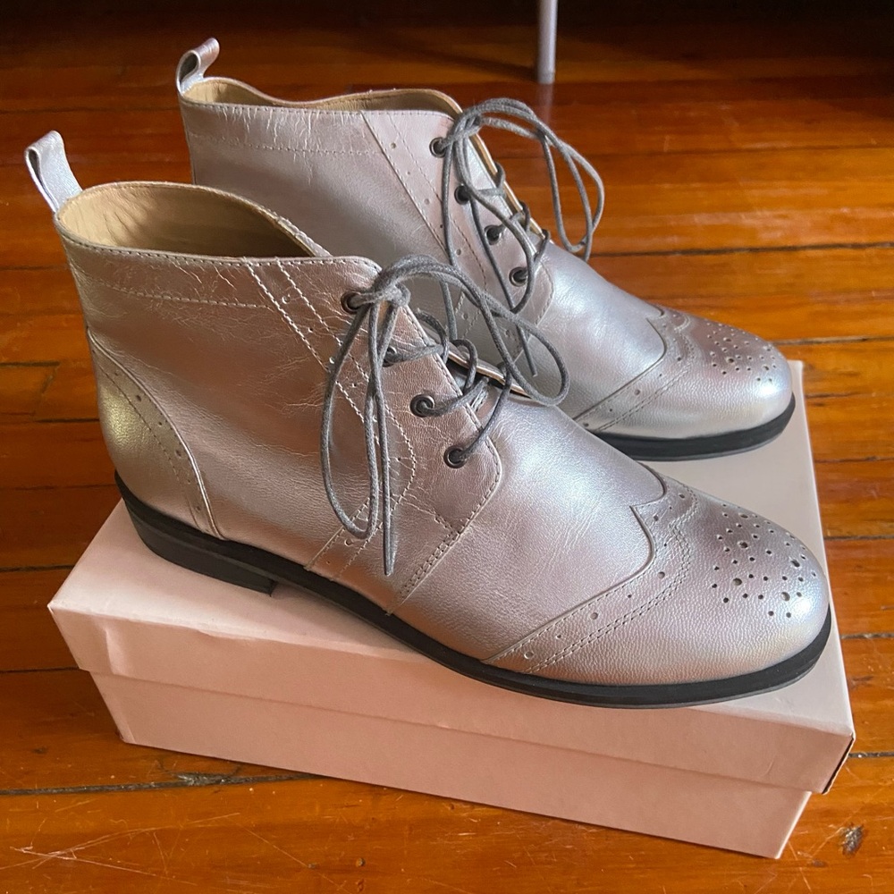 Metallic silver Wildfang leather oxfords